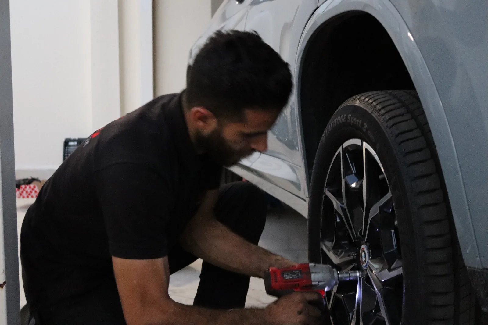 Automobile Battery Charger mobile service in The Pearl, Qatar