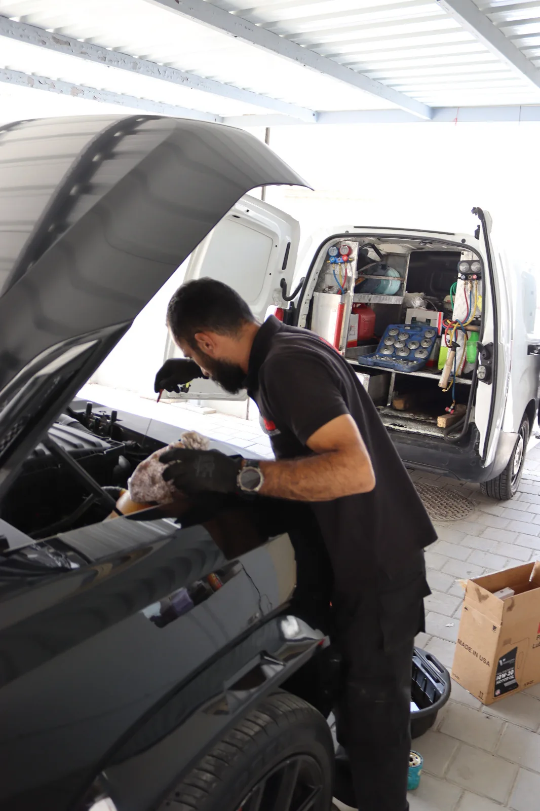 Certified mobile car technician